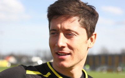 乐竞-伊拉克队球迷现场助威视频